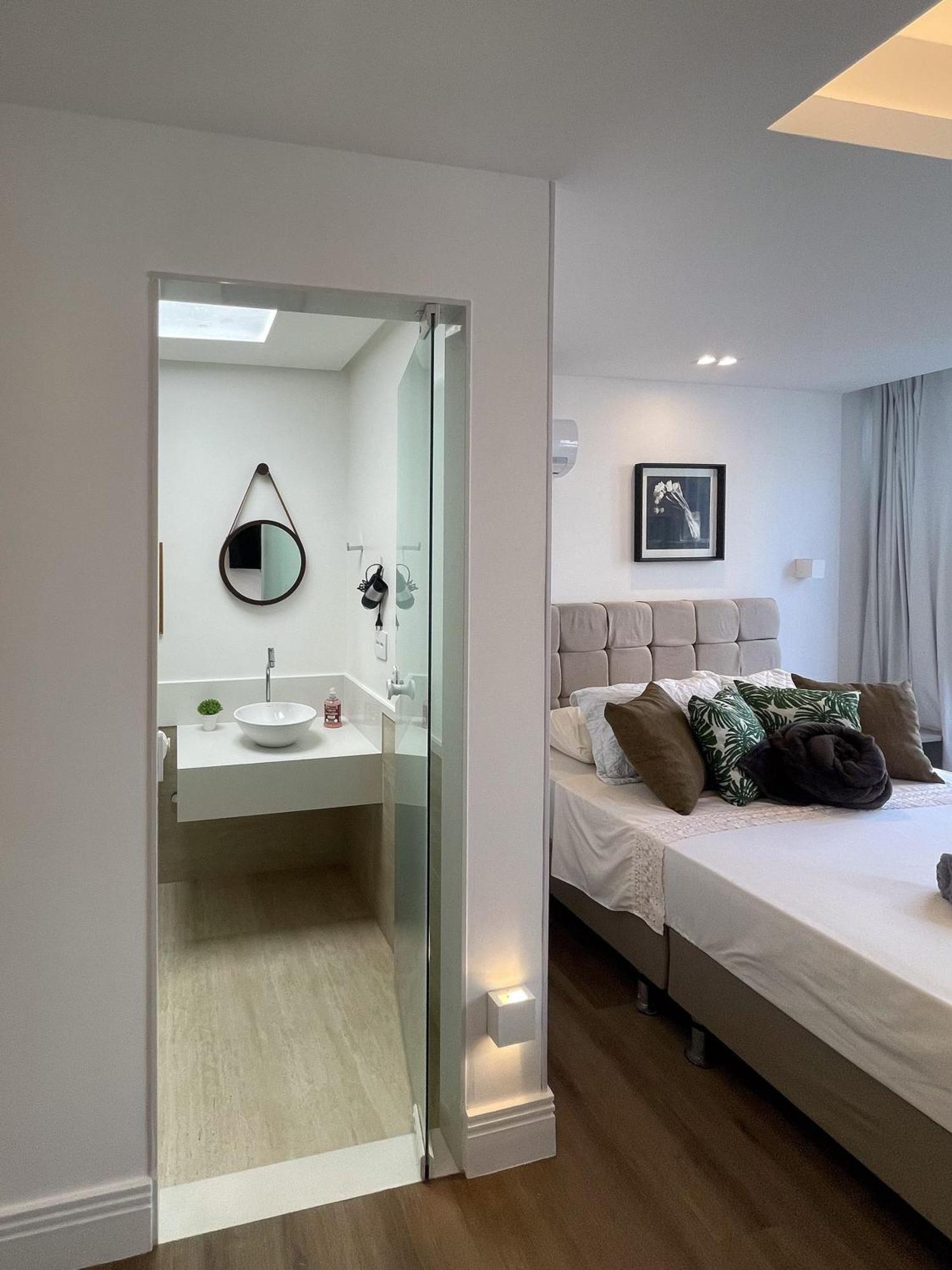 Tres Suites, Segunda Quadra Da *